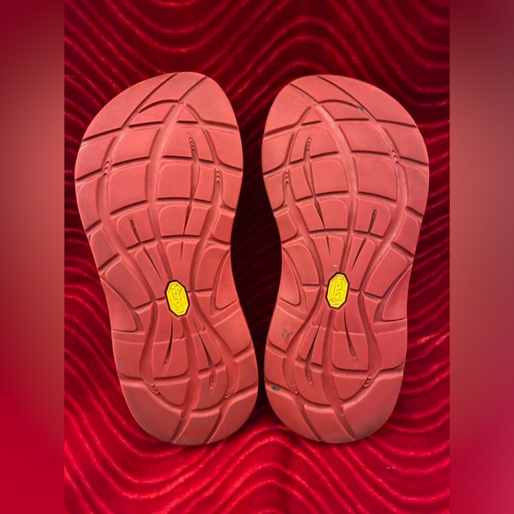 Chaco Z2 Yampa Sandals in Rouge Red Women's 6 1/2 - Picture 5 of 5